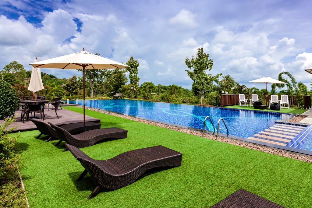 Phukumhom Khao Yai Hotel Wangkata Exterior foto