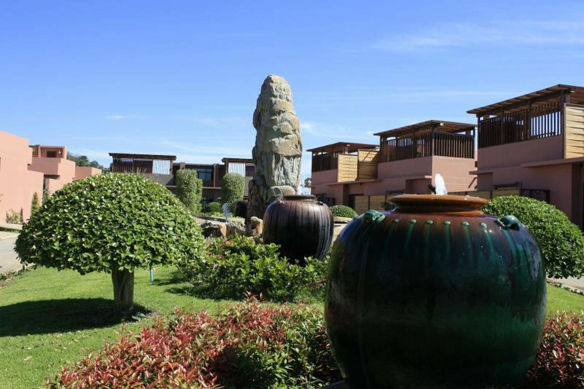 Phukumhom Khao Yai Hotel Wangkata Exterior foto